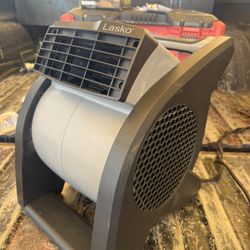 Pivoting 11.2 in. 3 Speed High Velocity Blower Fan for Home, Job Site in Gray, 375 CFM, 2 120V Outlets, Circuit Breaker