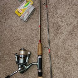 2 Piece Cimarron Fishing Rod W/ Rapala Lures 