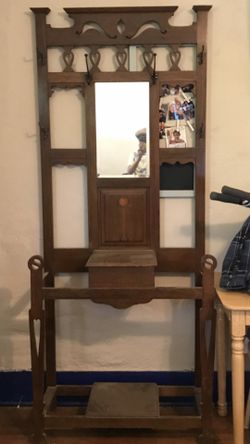 Hall Tree Antique
