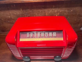 RCA VICTOR  Vintage AM Tube Radio Model 65X2 CIRCA 1946