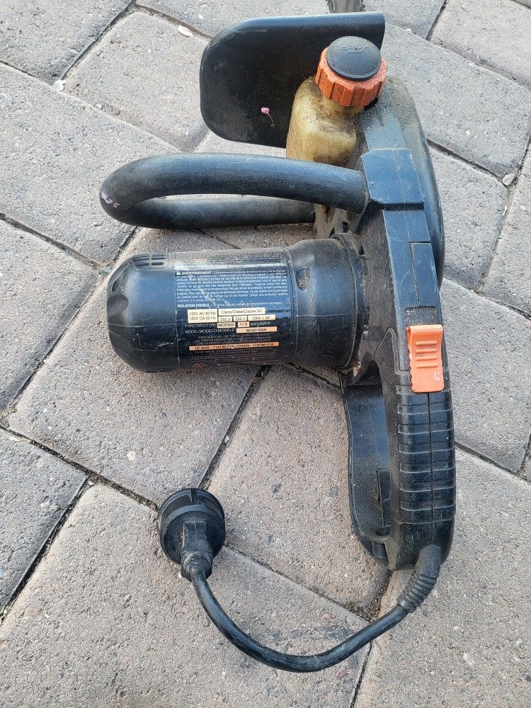 Chainsaw