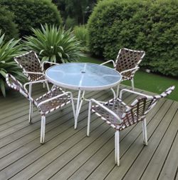 Vintage Brown Jordan Tamiami Collection Patio Set - Mid-Century Modern Outdoor Oasis