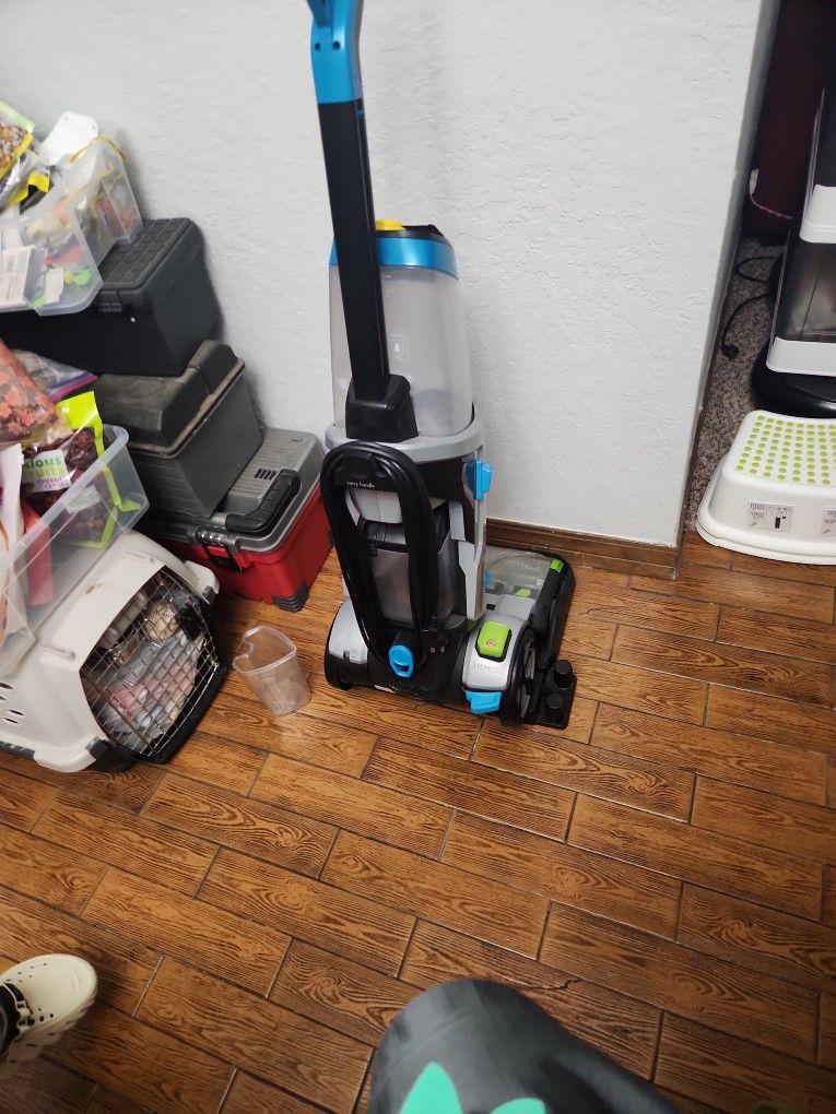 Bissell Carpet Cleaner