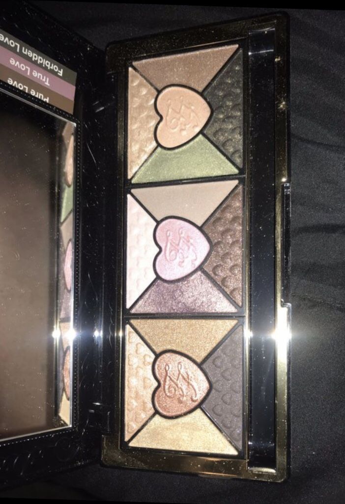 TOO FACED Eyeshadow Palette