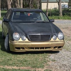 2000 Mercedes Benz E320