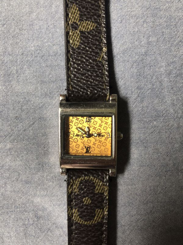 Louis Vuitton Paris Vintage Watch for Sale in Miami, FL - OfferUp