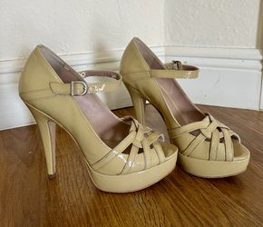 Vince Camuto Shoes -  Size 7