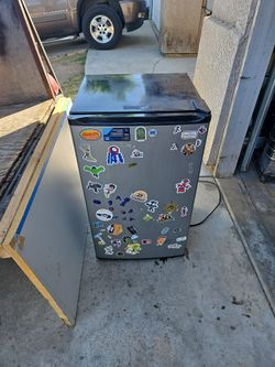 Minnie fridge asking 100 obo nothing wrong with just don't need it anymore has some left over stickers is all