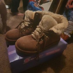 Women's BearPaw Hiking Boots