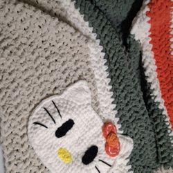 Hello Kitty Trow 