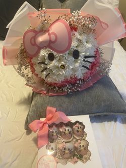 Hello Kitty Flower bouquet