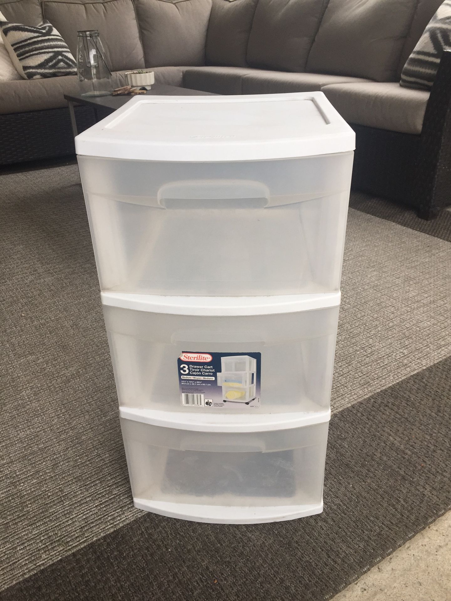 Plastic storage bin - 3 drawers