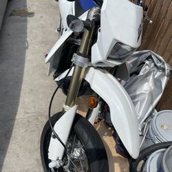 2020 Suzuki Dr-z 400 sm