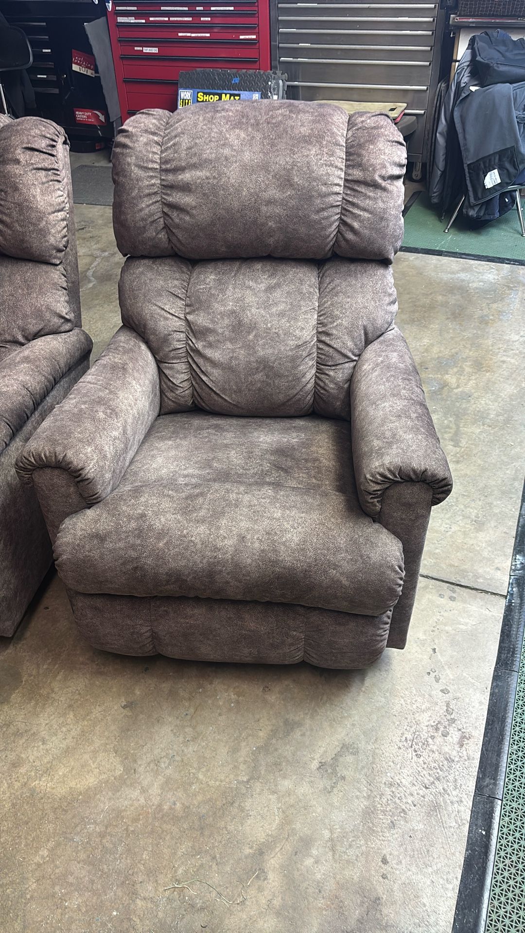 Pair Of Lazy Boy Recliners