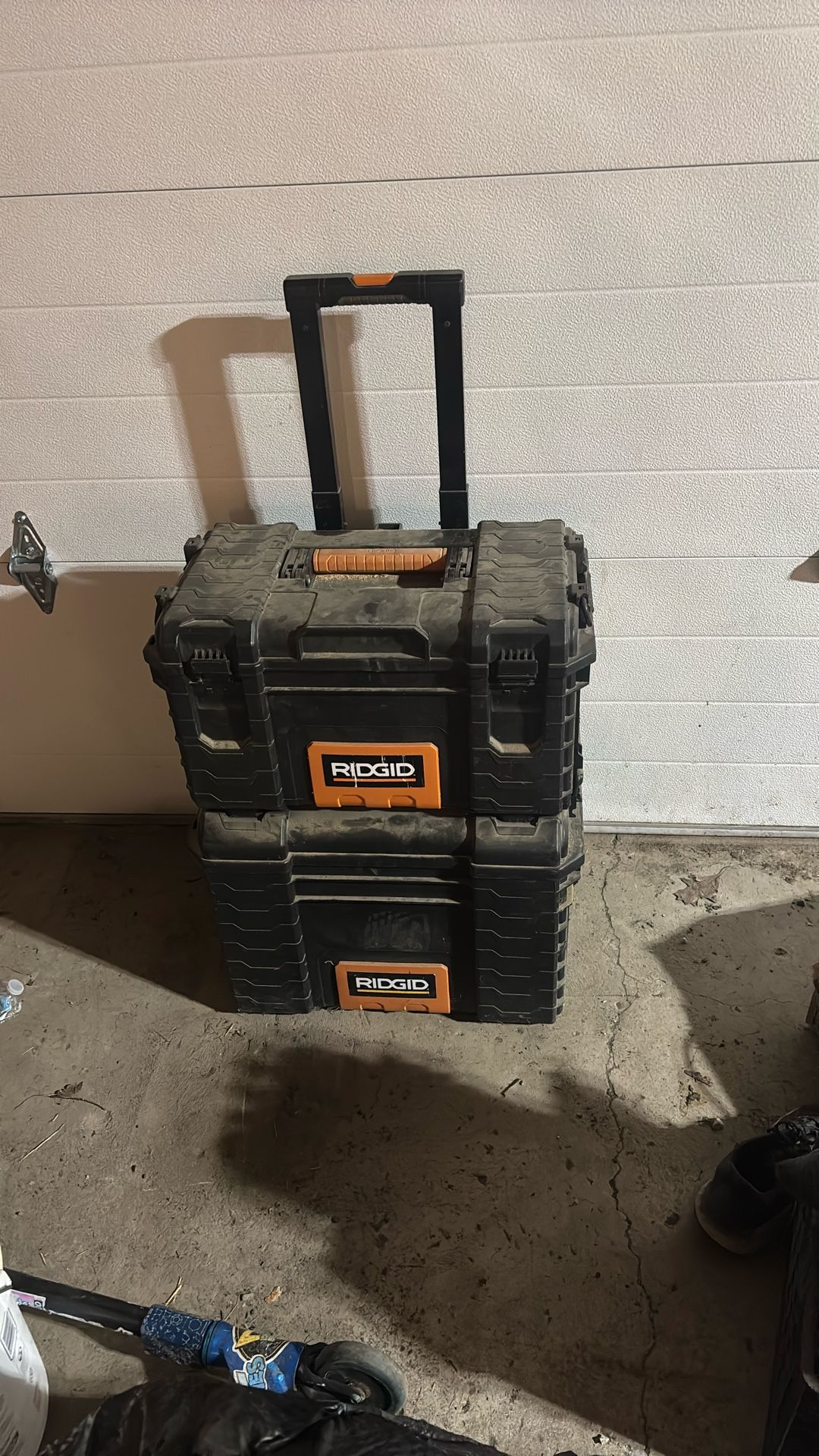 Rigid Rolling Tool Chest