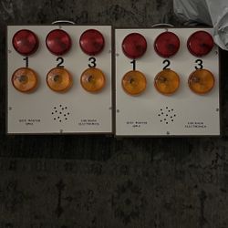 TRIVIA GAME BUZZERS (2 SET) 