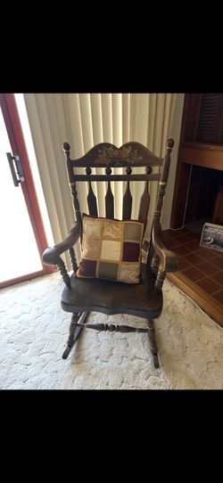 Rocking chair