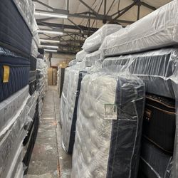 MATTRESS OVERSTOCK SALE!! Eugene Mattress Company 