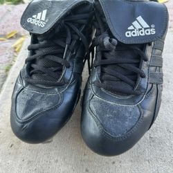 Baseball Adidas Metal Cleats Size 6 1/2 , Good Condition 