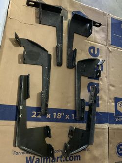 Running board bracket for Honda Pilot 2016