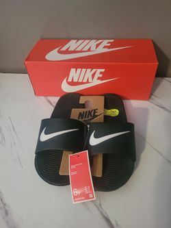 Slides / Sandals - Nike Kawa (Youth)