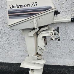 Jhonson Outboard Motor 7.5