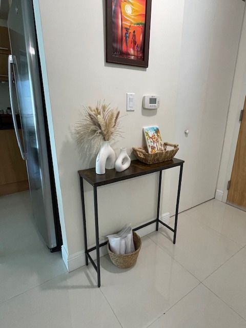 Console table 29.5 Inches