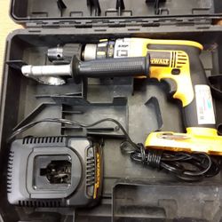 DEWALT DRILL