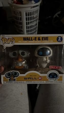 Wally and Eva funko pop