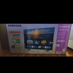 2 Samsung 50in TV'S 