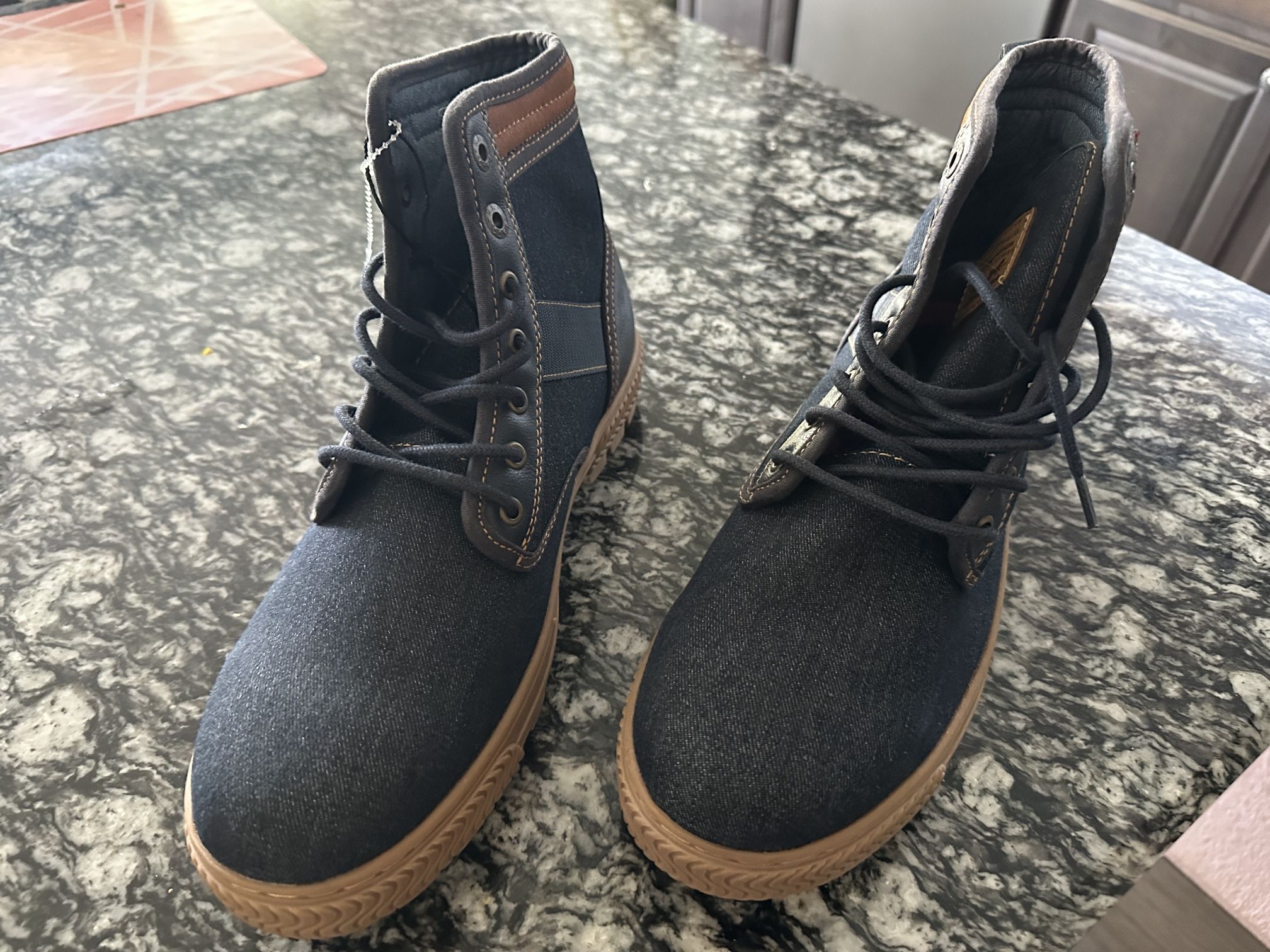 Levis mens denim Boot Size 12