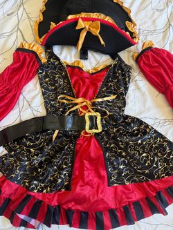 Pirate costume women