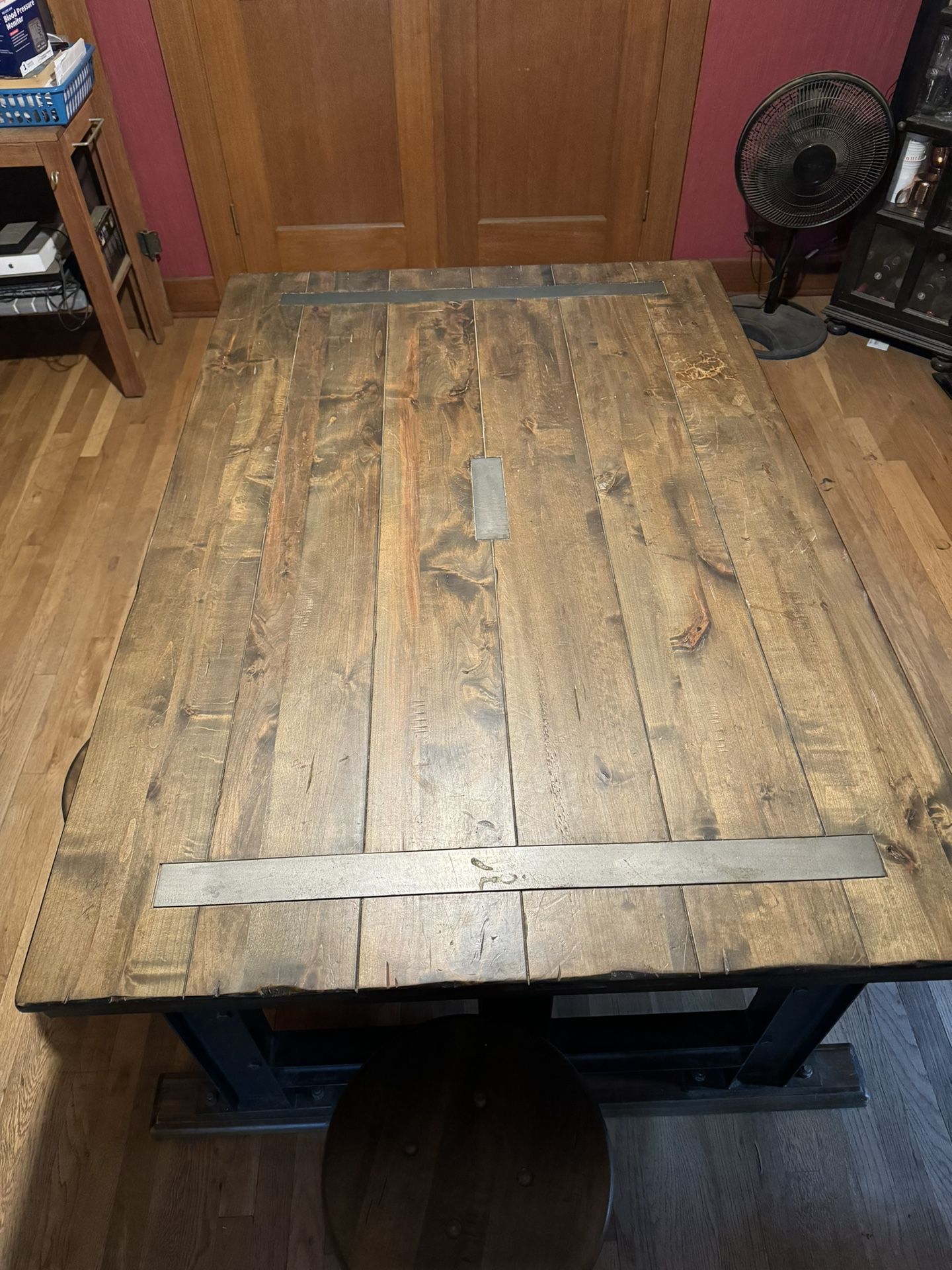 Cafeteria Style Dining Table