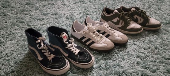 Gently used women's shoes