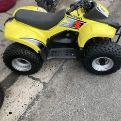 Suzuki. 50  Cc.   Gas ⛽️⛽️⛽️⛽️⛽️