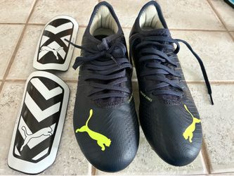 PUMA Future Z 4.4 FG/AG Soccer Cleats 107095-01 Women Size 7, EU 37.5