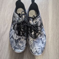 Nike Floral 