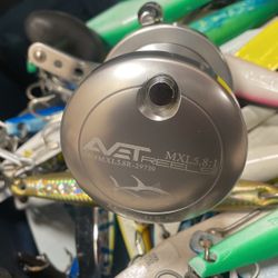 AVET MXL 5.8:1 Fishijg Reel 