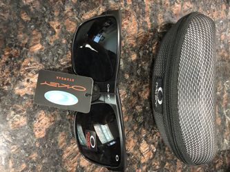 Oakley Sunglasses New!