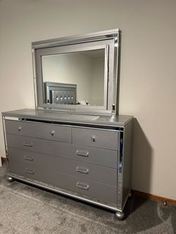 Bedroom Set