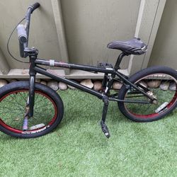 BMX BIKE  FREE to Pick Up Tomorrow