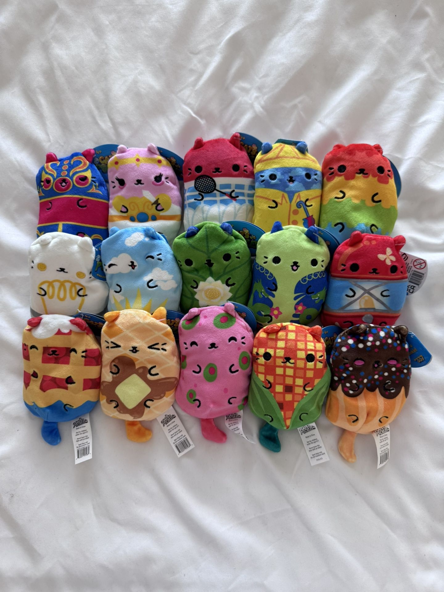 Cats vs Pickles Lot of 15 Bean Bag Plush Toys New With Tags