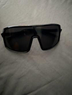 Fishing/sunglasses