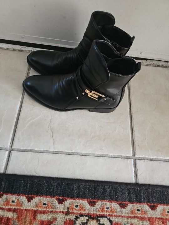 BRAND NEW MEN'S BOOTS BRITISH STYLE SIZE 9 COLOR BLACK