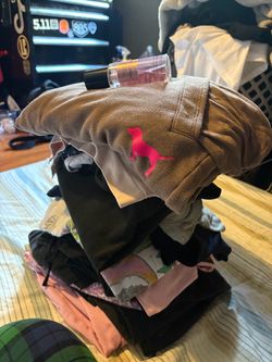 Bundle of women’s XL clothes