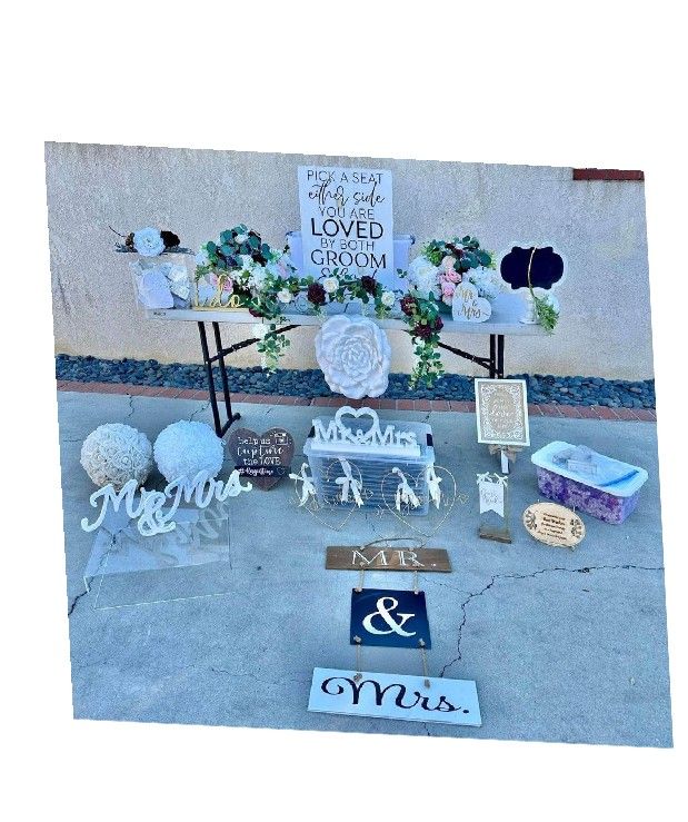 film summer Complete Your Wedding with Beautiful Ceremony Accessories