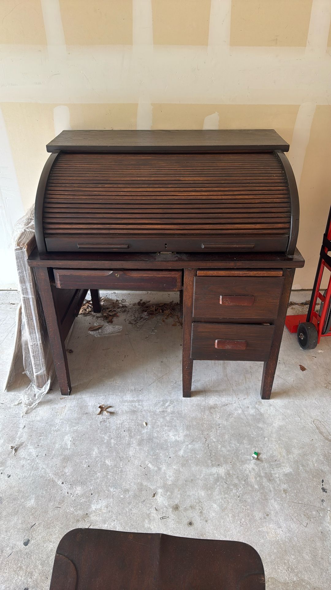 Vintage Desk And Chair - 75.00!!