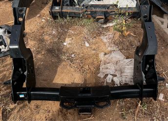 2023-2025 Ford F-250 F-350 F-450 Super Duty Trailer Hitch TowBar OEM