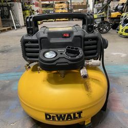 DEWALT 6 Gal. 165 PSI Electric Pancake Air Compressor