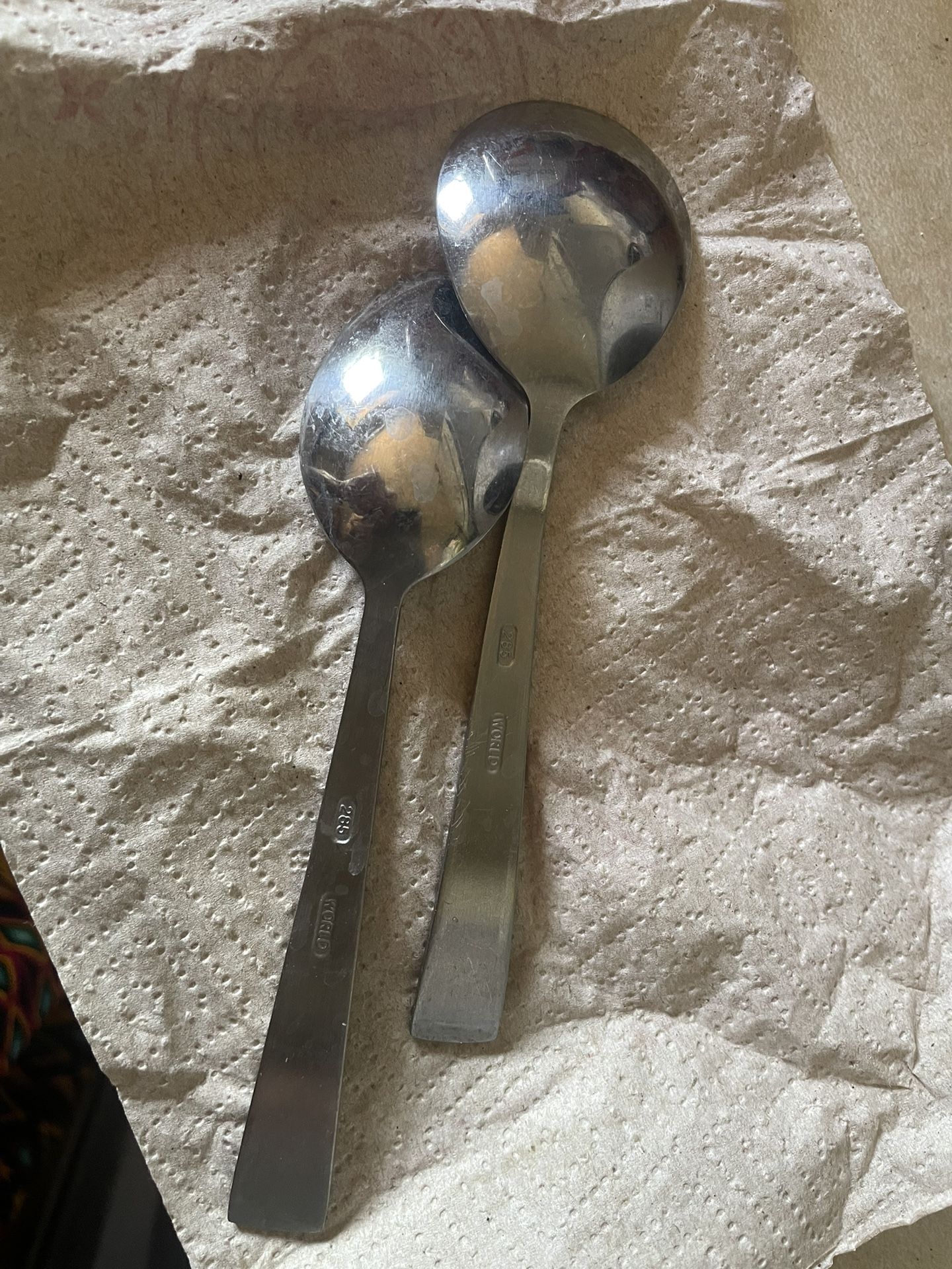 teaspoons For Sale. One Dollar Each Or 40 For $20. See Pictures For Beauty Pick Up Only.